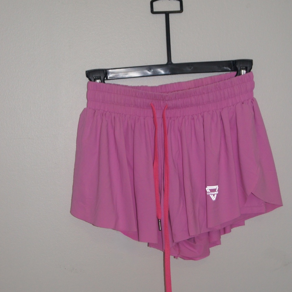 Women's Viral Pink Athletic Shorts size Small